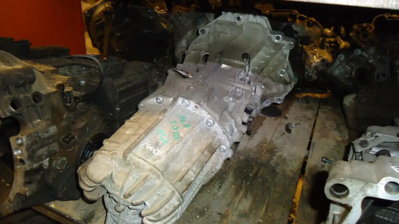 КПП механическая (МКПП) к Audi A4 2005
