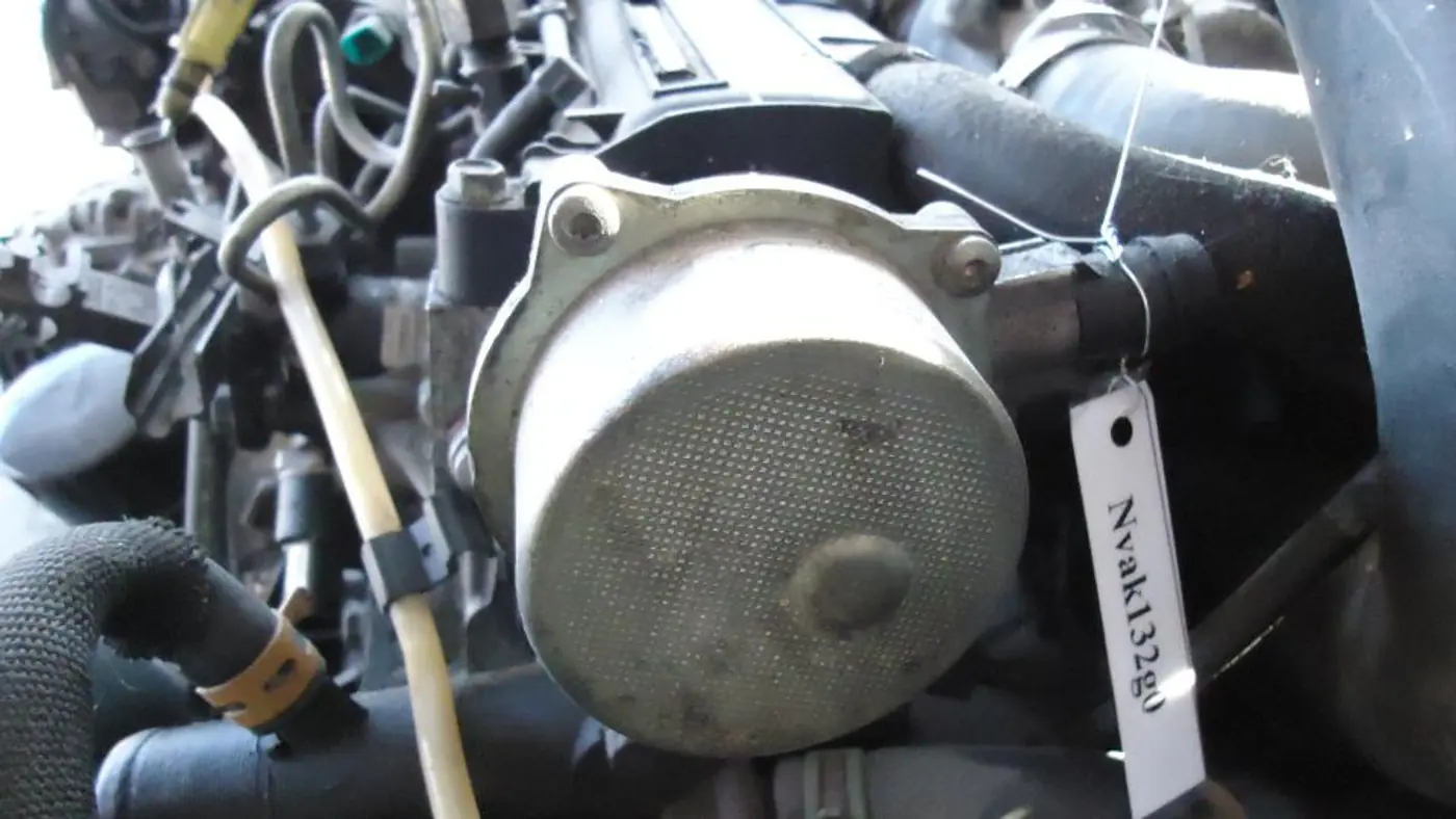 Насос вакуумный к Renault Scenic 2004