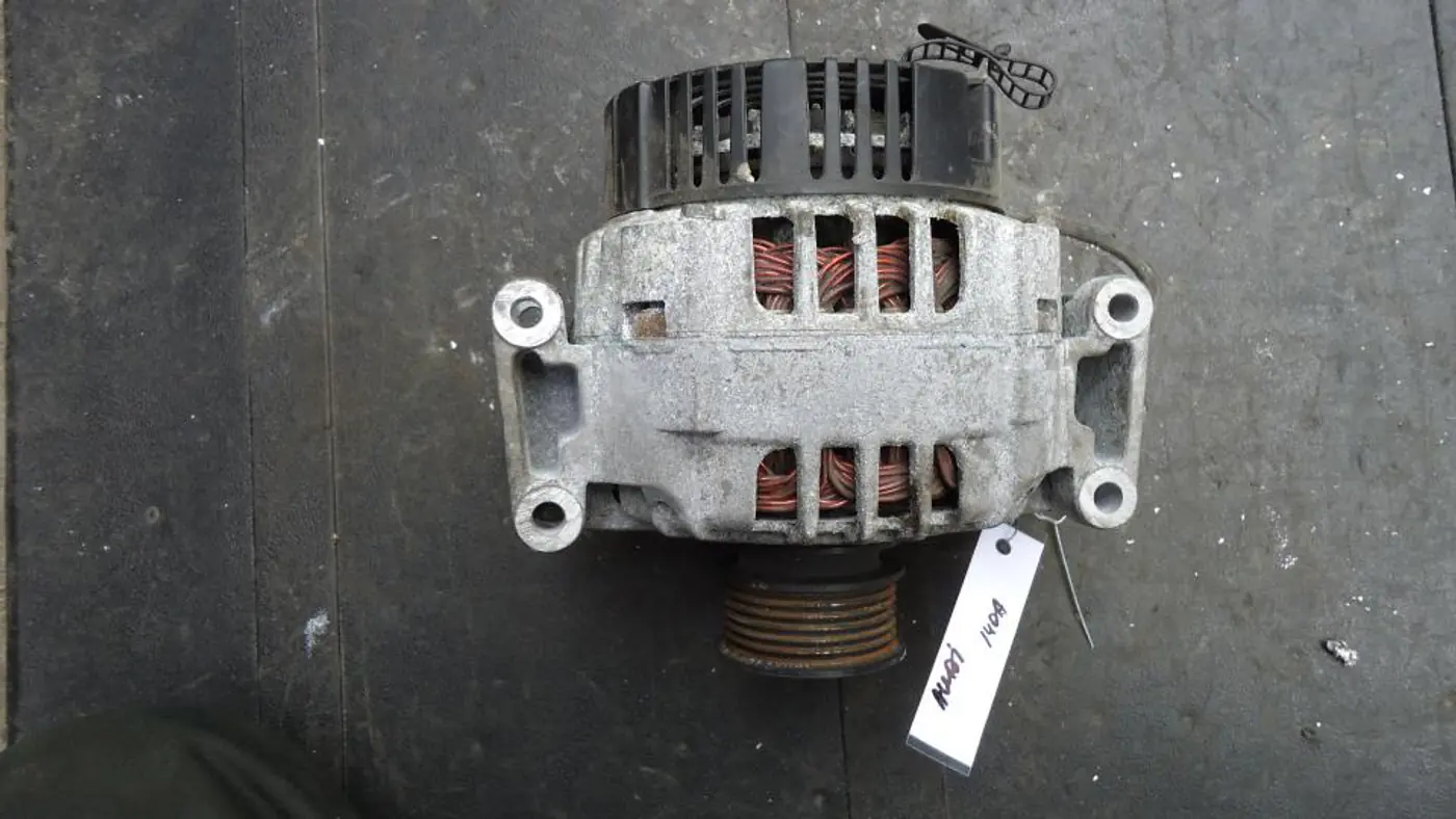 Генератор к Audi A4 2003