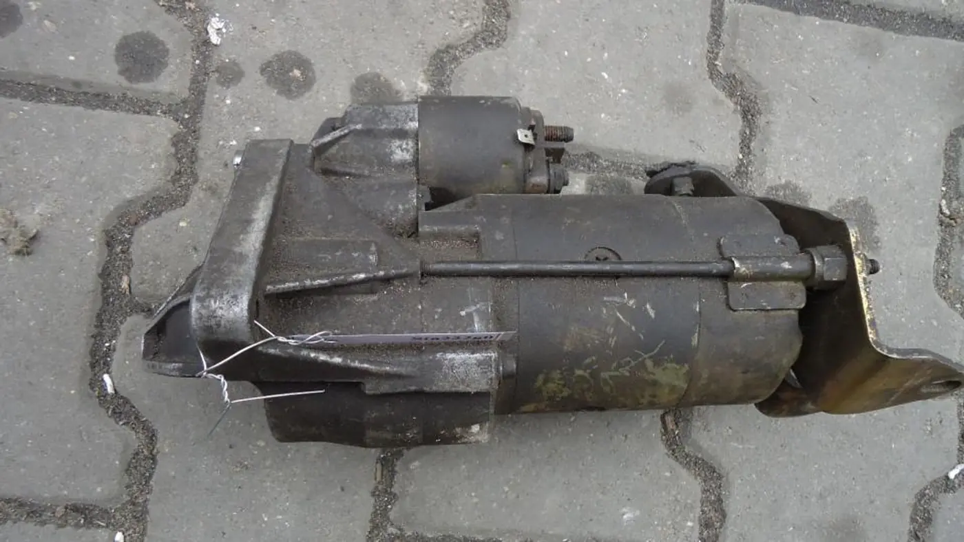 Стартер к Renault Laguna 1999