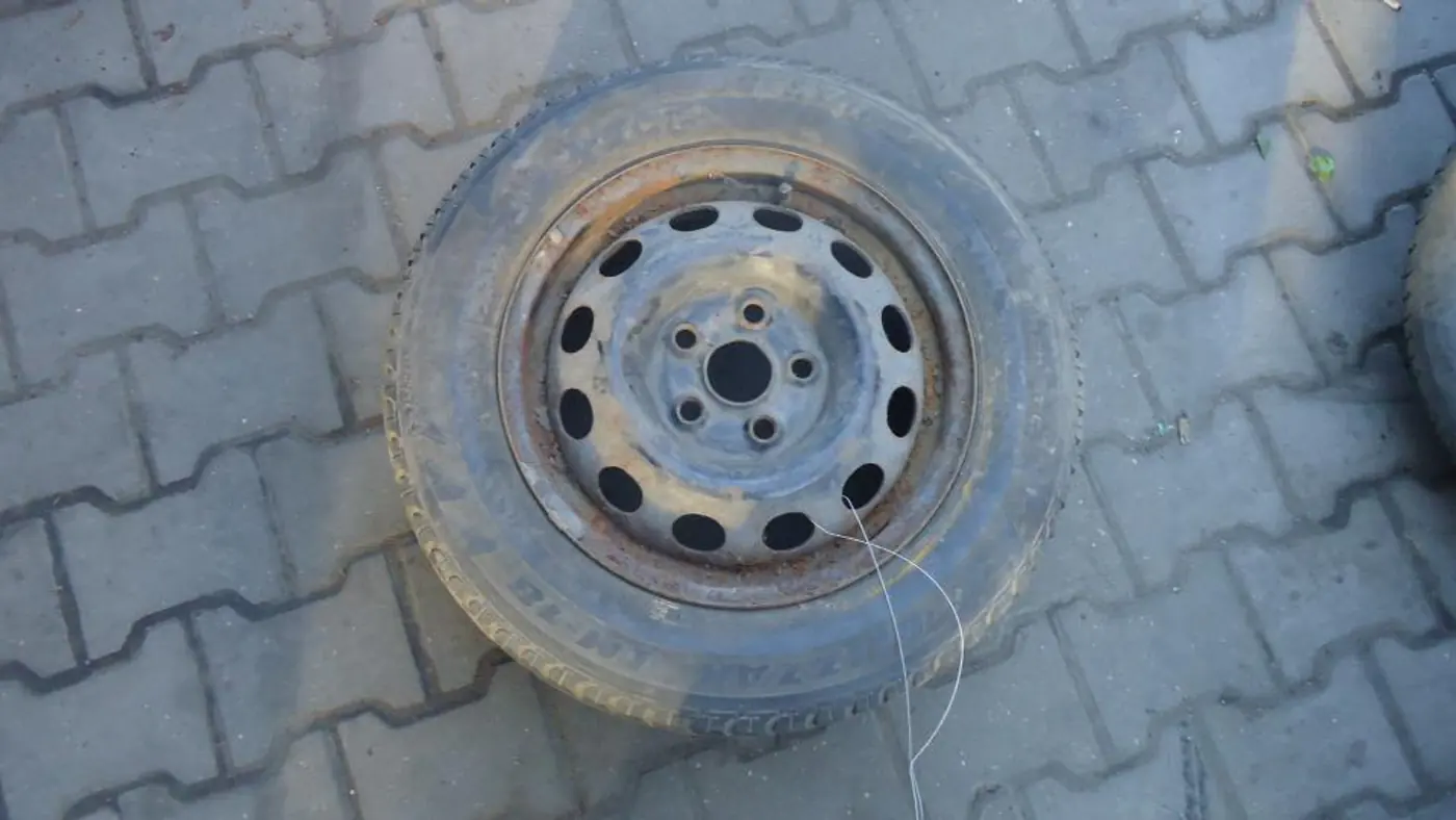 Колесо запасное (таблетка) к Ford Galaxy 2001