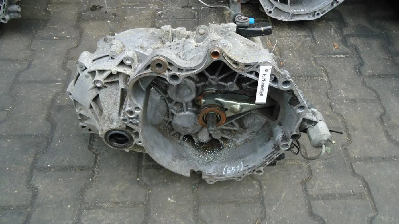 КПП механическая (МКПП) к Volvo 850 1997