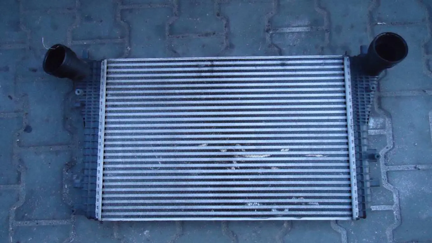 Интеркулер к Volkswagen Passat 2008