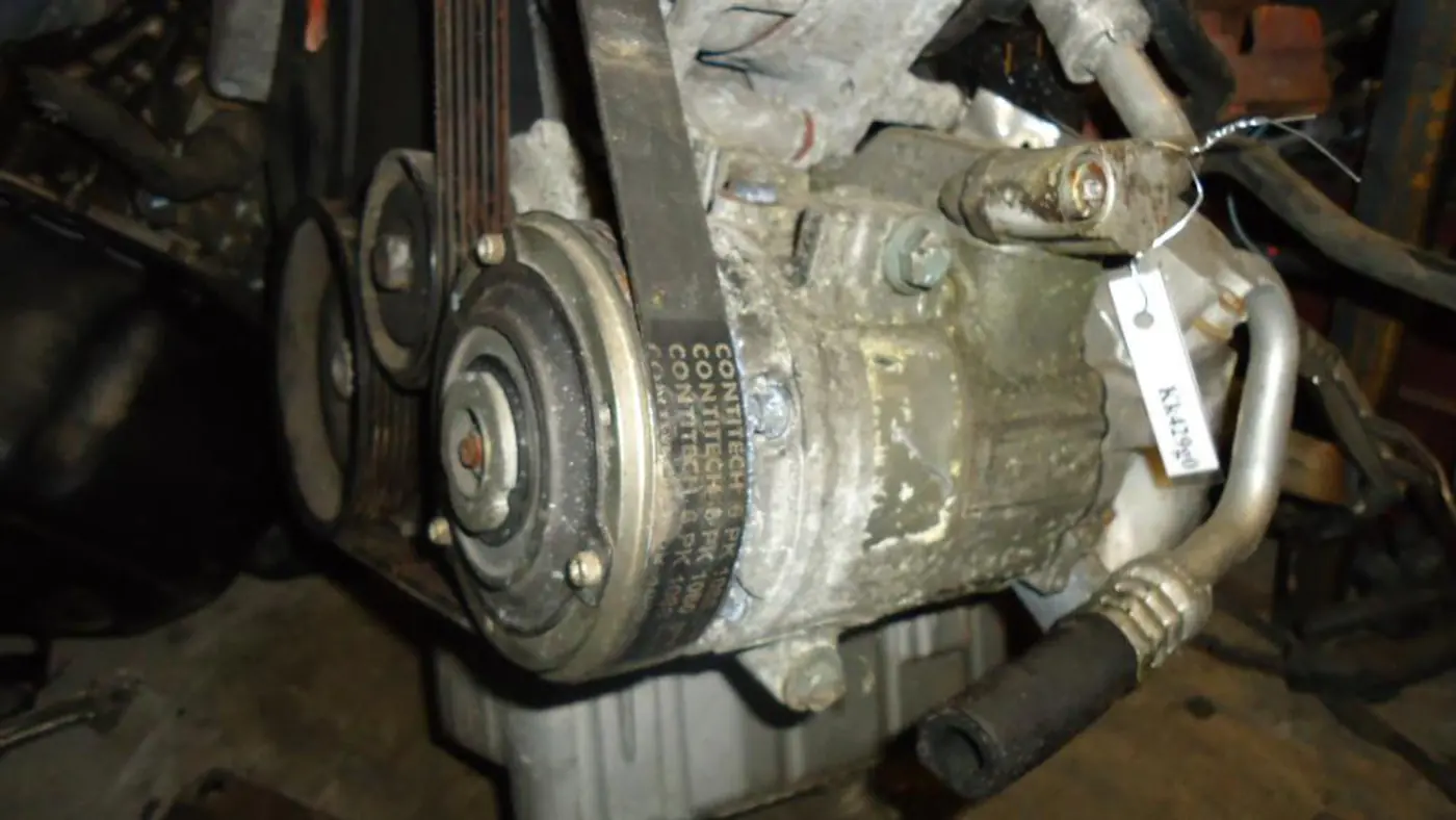 Компрессор кондиционера к Volkswagen Polo 2003
