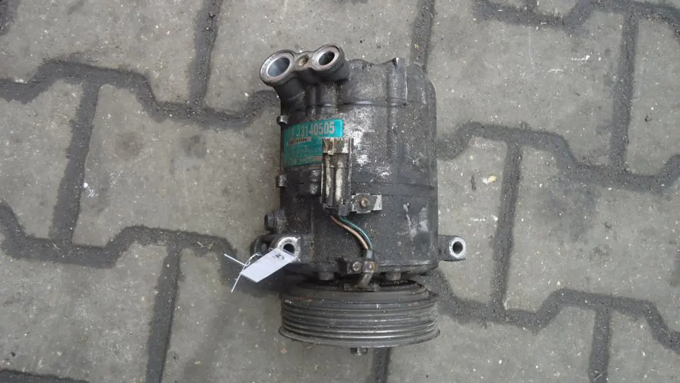 Компрессор кондиционера к Opel Vectra 2004