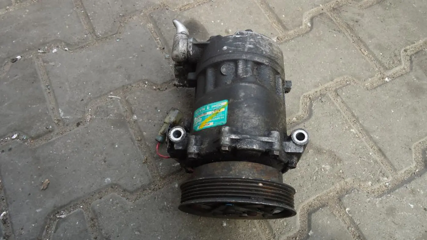 Компрессор кондиционера к Rover 45 2003