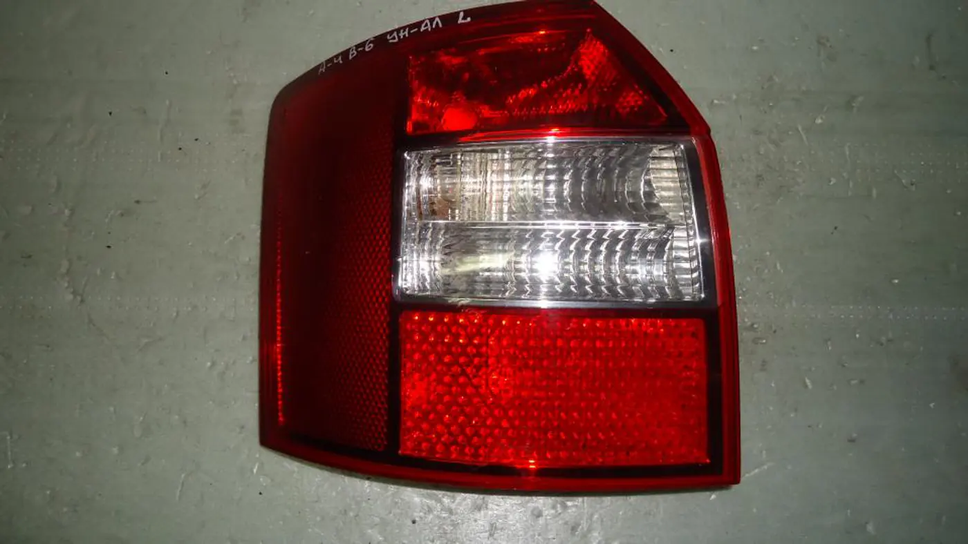 Фонарь задний левый к Audi A4 2003