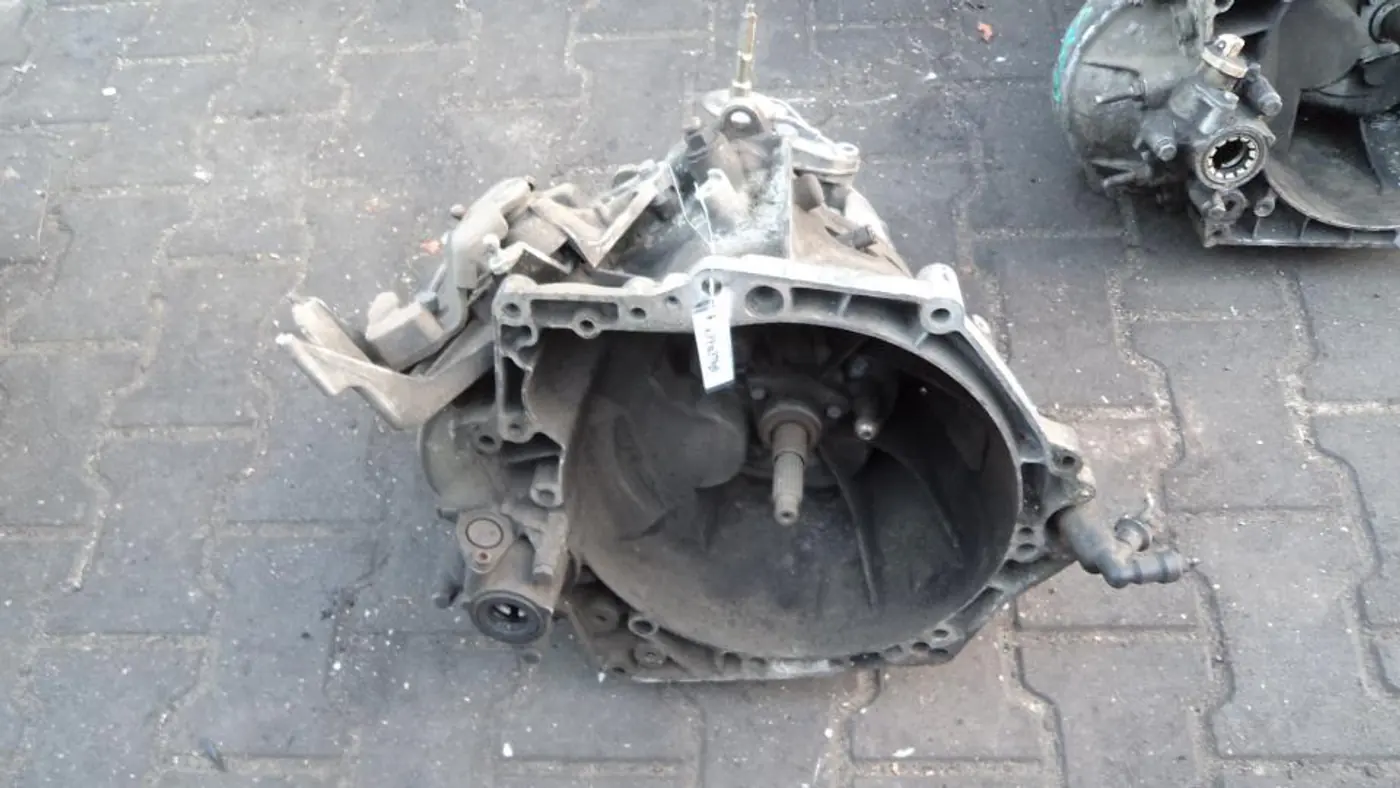 КПП механическая (МКПП) к Peugeot 307 2006