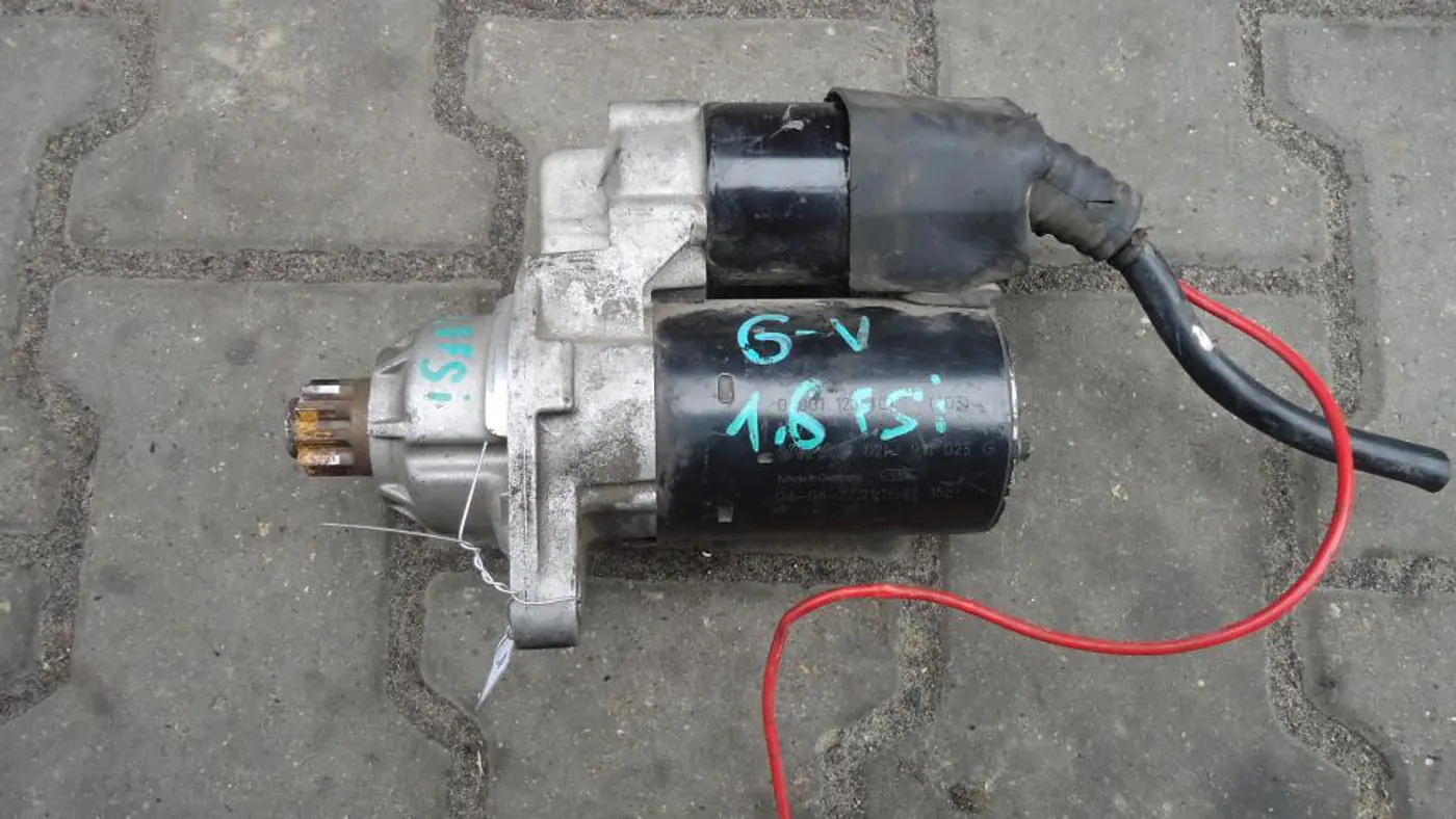 Стартер к Volkswagen Golf 2005