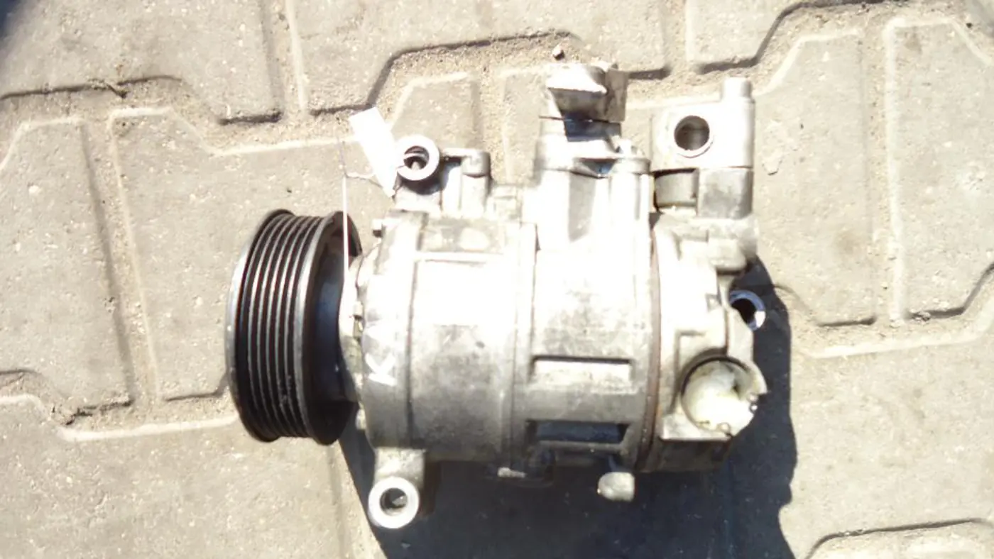 Компрессор кондиционера к Audi A4 2006