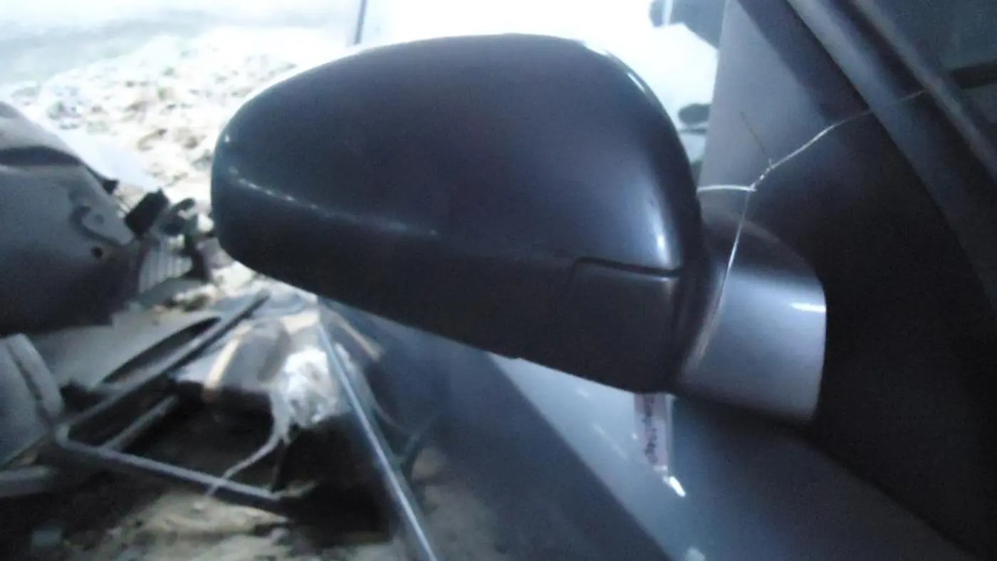 Зеркало наружное правое к Opel Vectra 2003