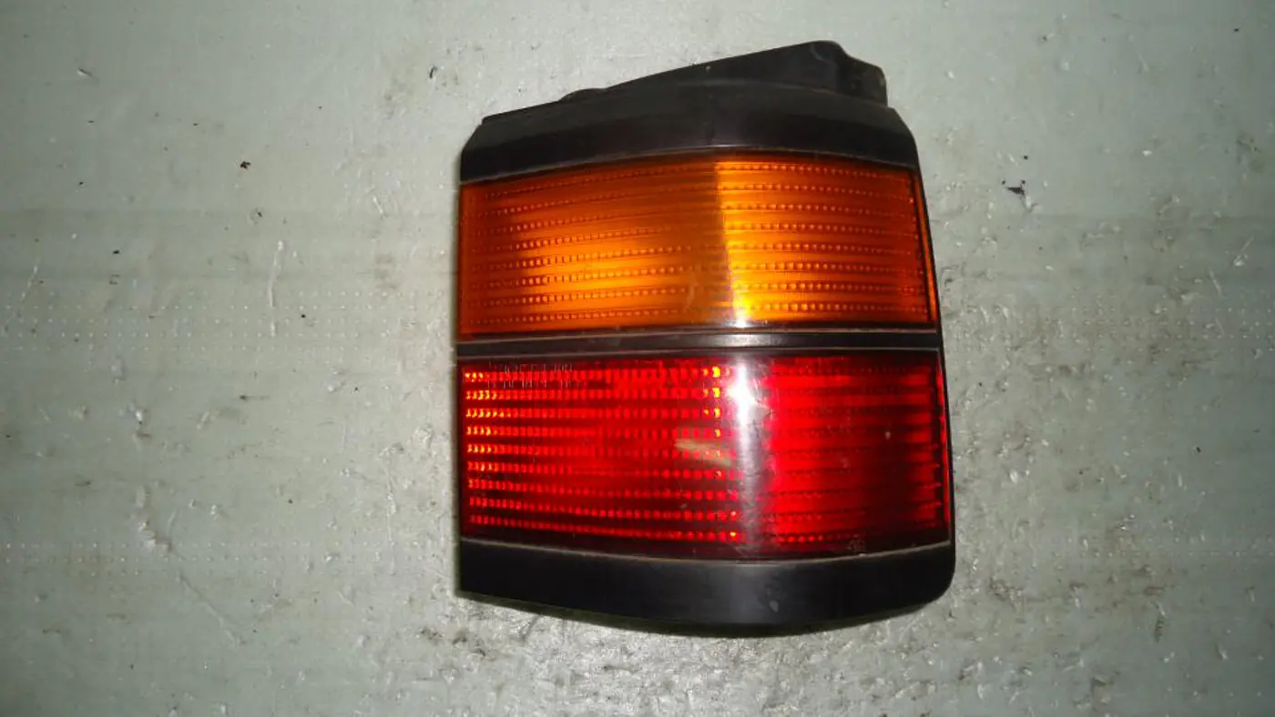 Фонарь задний правый к Volkswagen Passat 1991