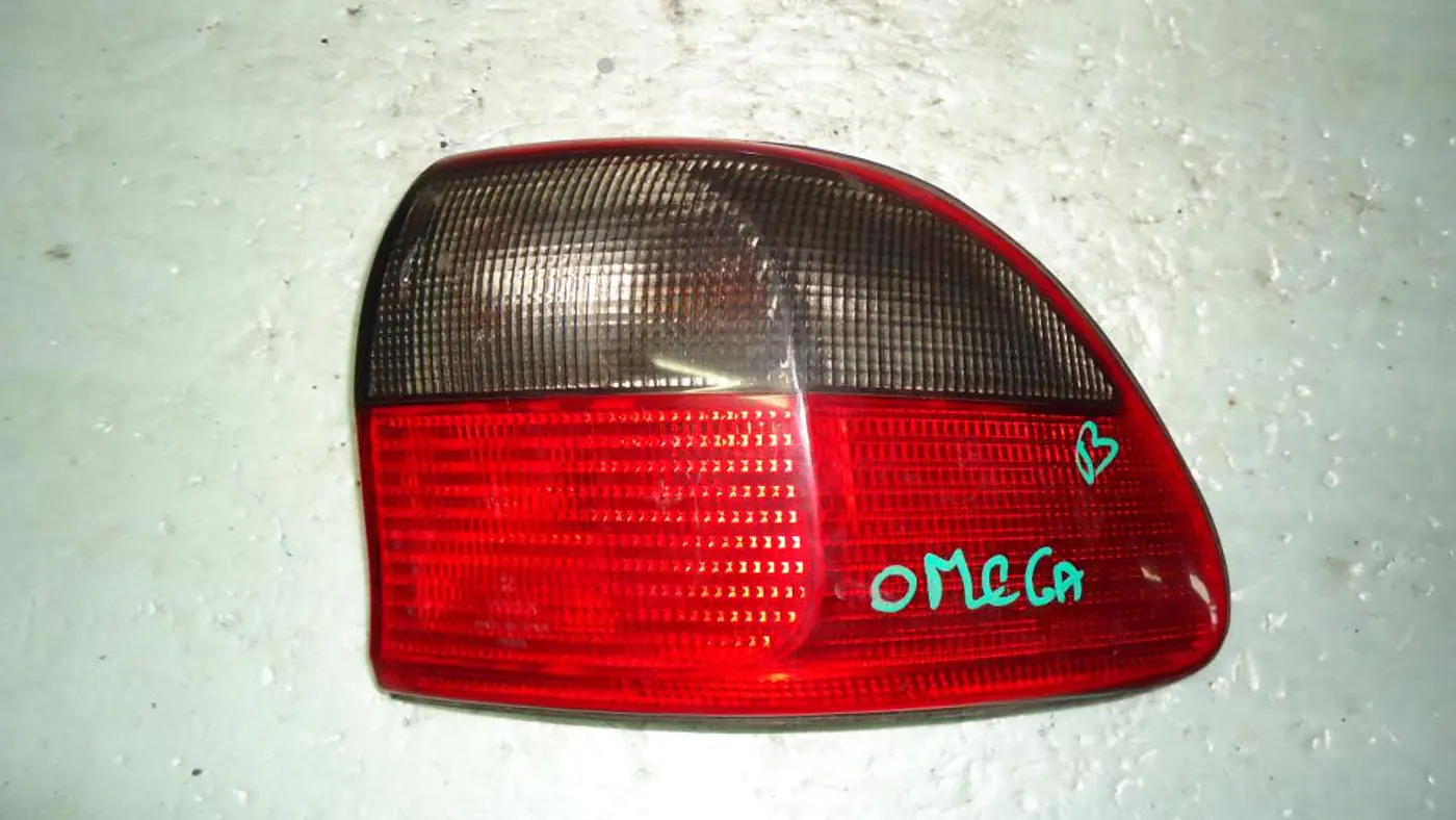 Фонарь задний правый к Opel Omega 1997