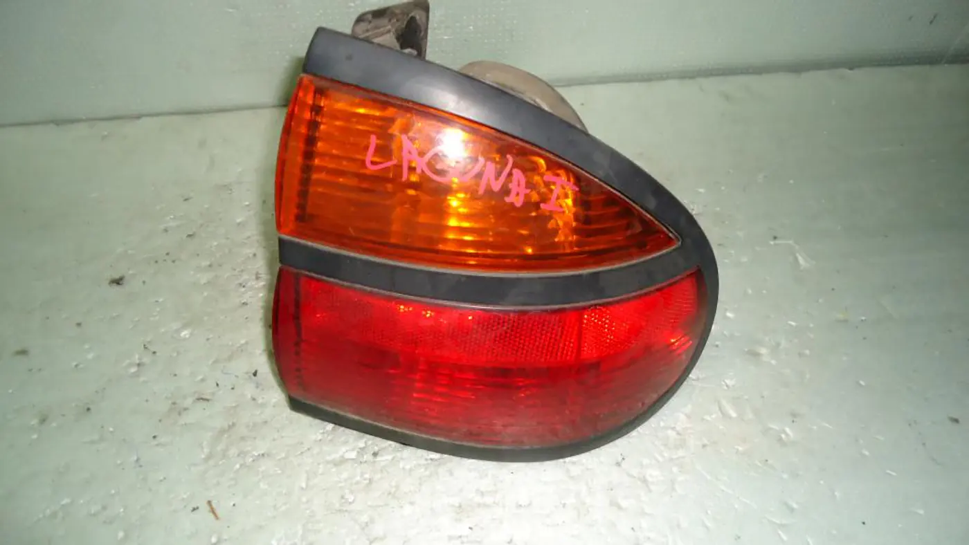 Фонарь задний правый к Renault Laguna 1998