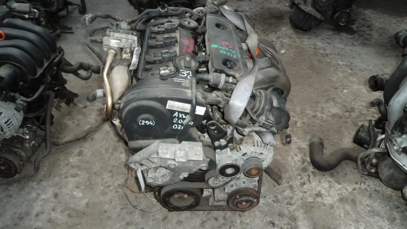 Двигатель к Volkswagen Touran 2003