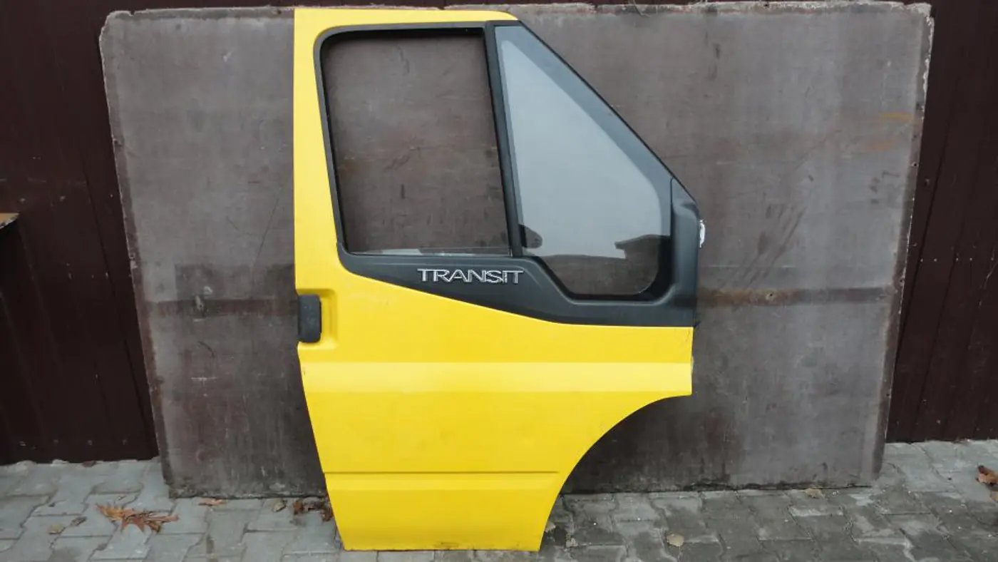 Дверь передняя правая к Ford Transit 2006