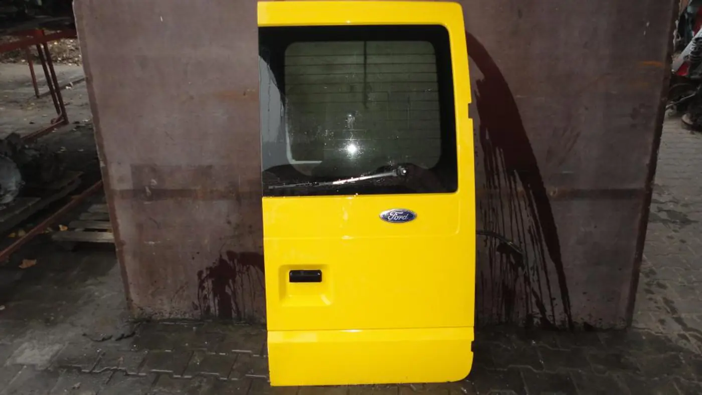 Дверь задняя распашная правая к Ford Transit 2006