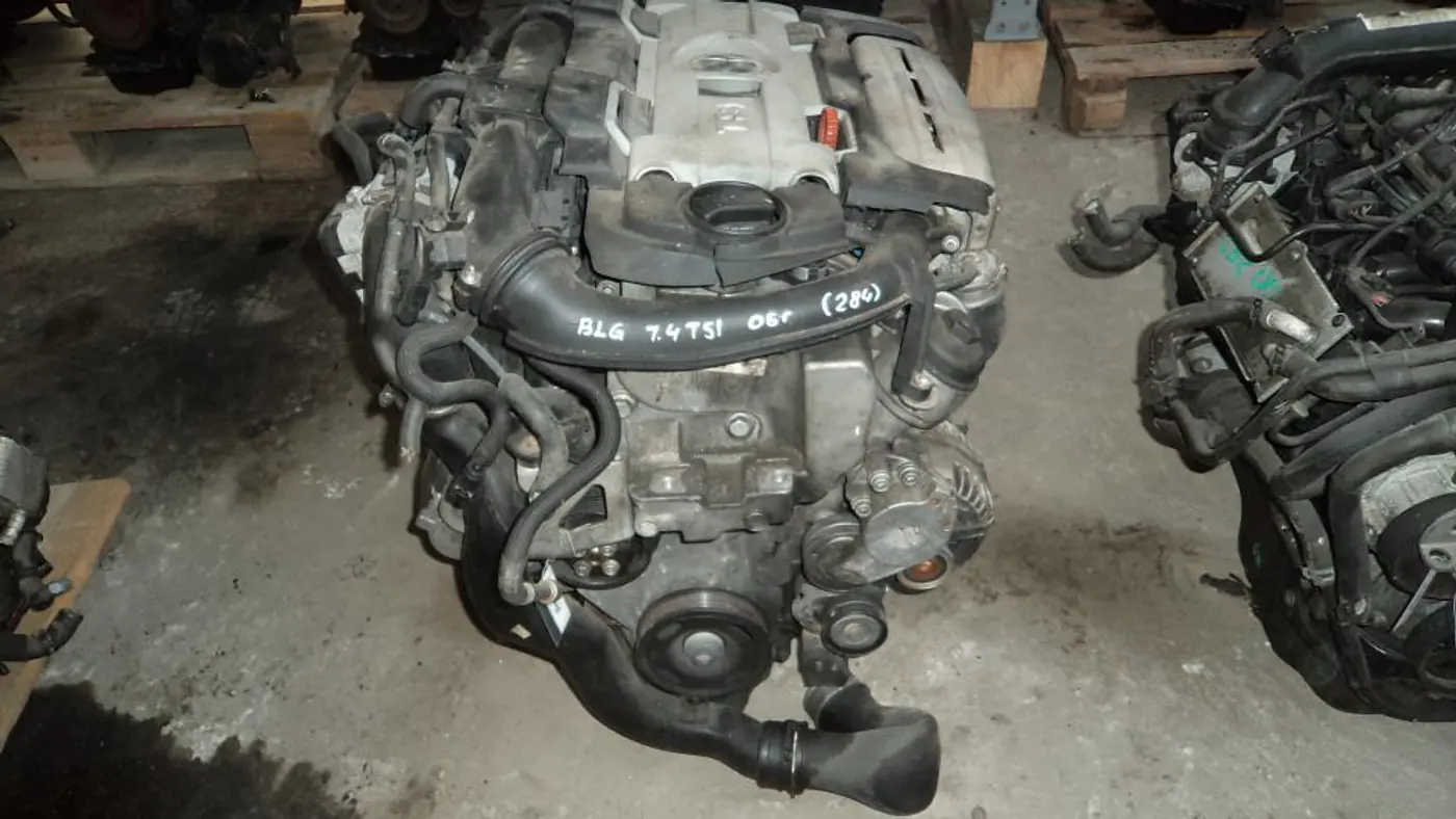 Двигатель к Volkswagen Golf Plus 2006