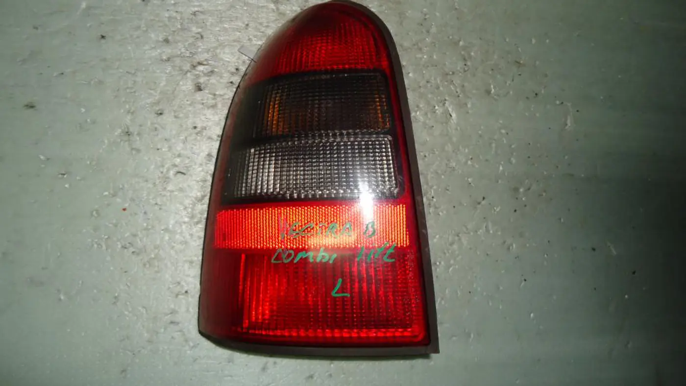 Фонарь задний левый к Opel Vectra 2000