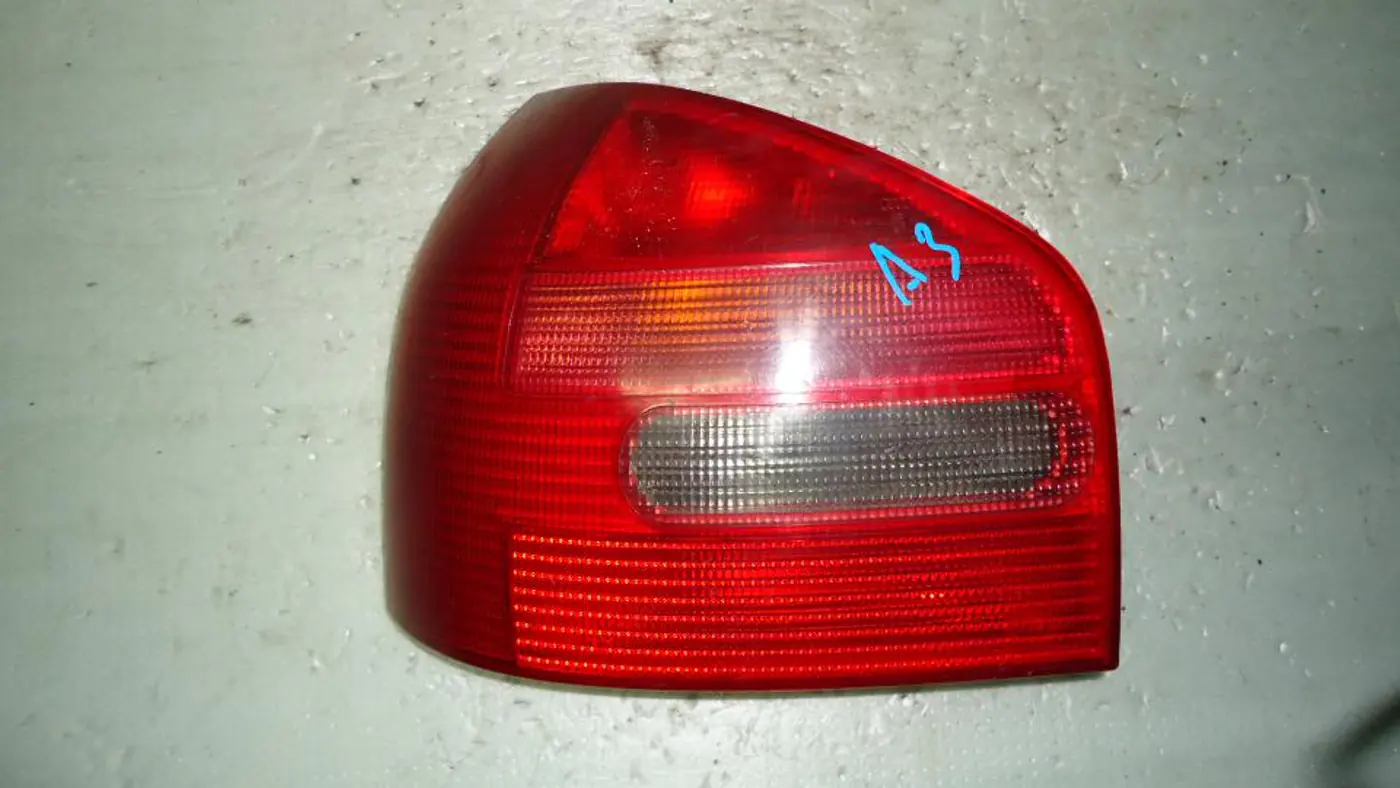 Фонарь задний левый к Audi A3 1999