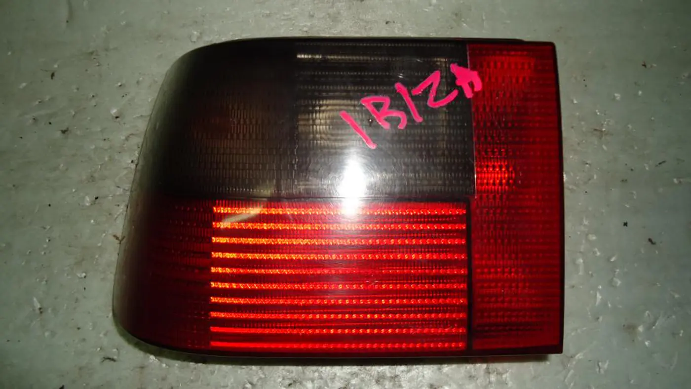 Фонарь задний левый к SEAT Ibiza 1996