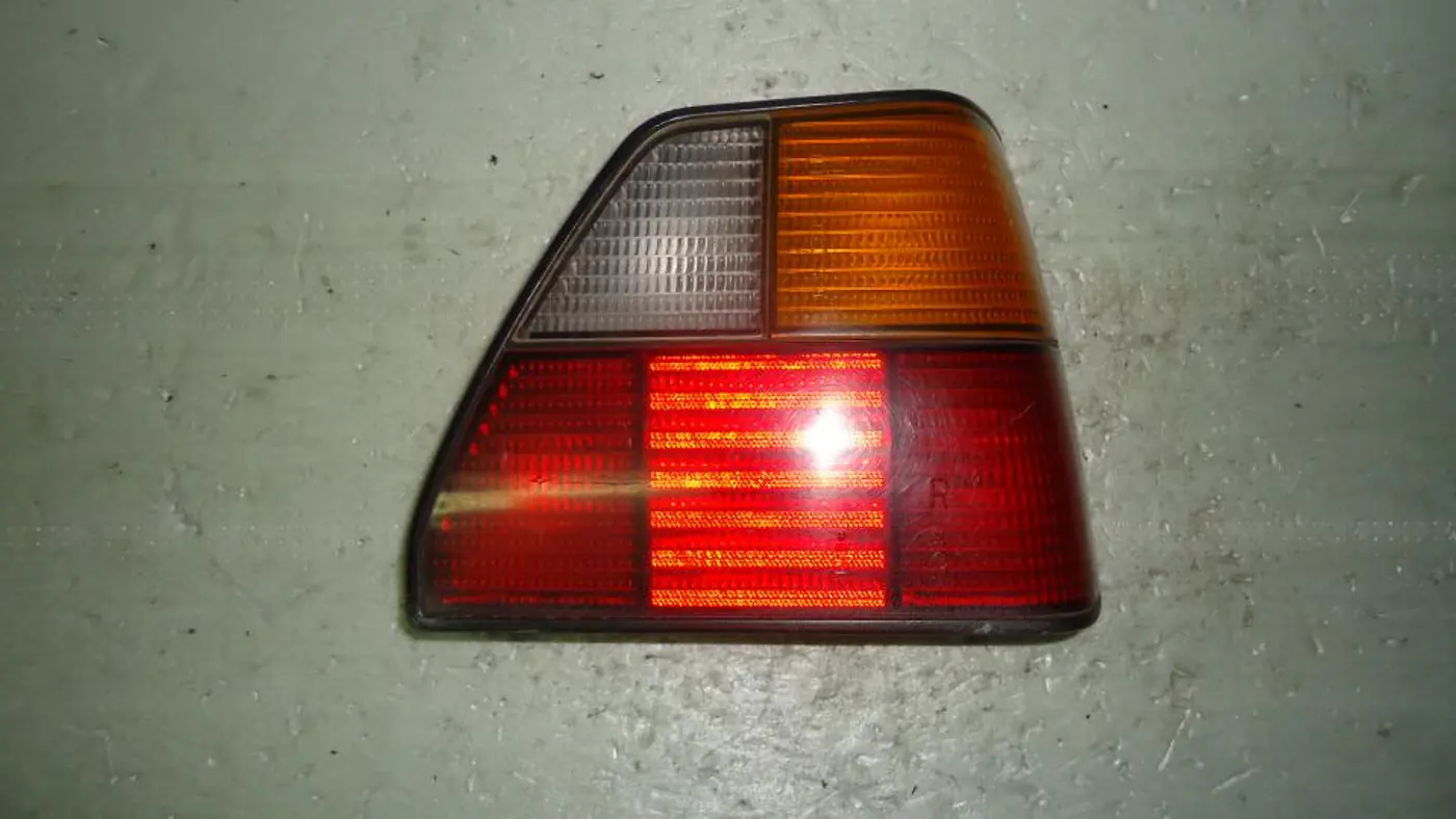 Фонарь задний правый к Volkswagen Golf 1987