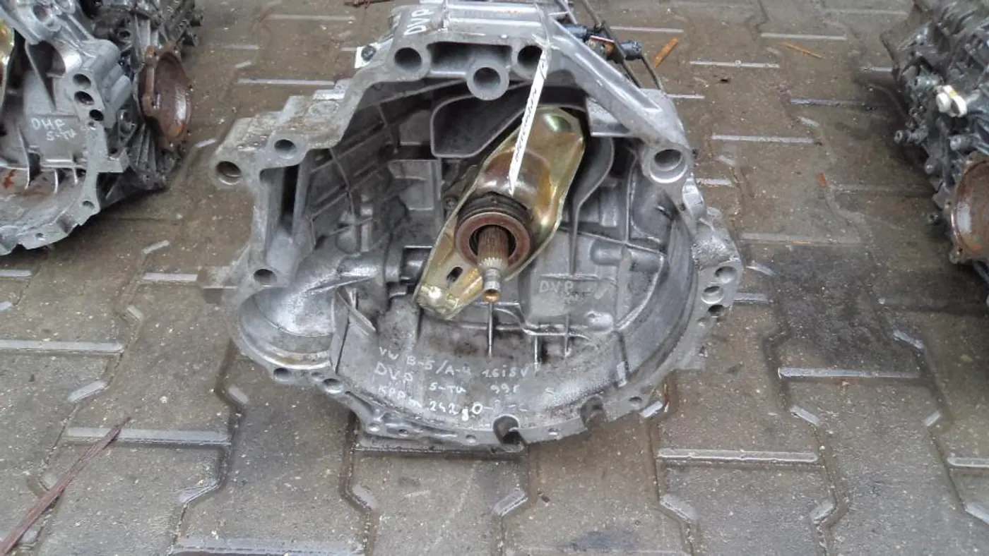 КПП механическая (МКПП) к Audi A4 1998