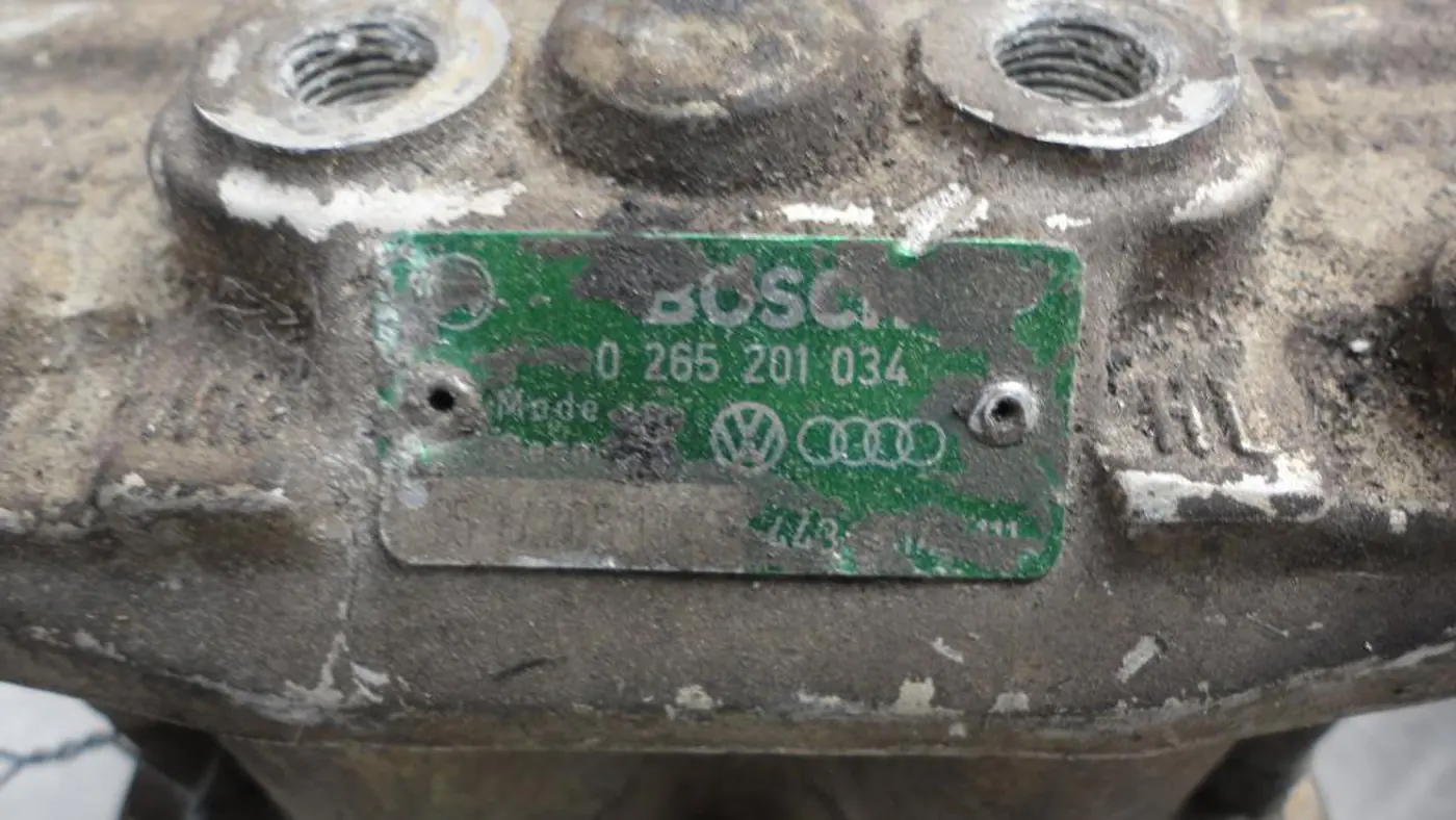Блок ABS к Audi 90 1990