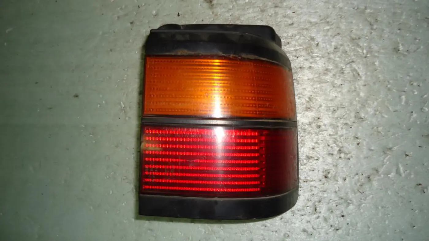 Фонарь задний правый к Volkswagen Passat 1991