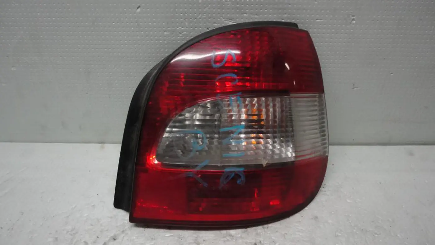 Фонарь задний правый к Renault Scenic 2000