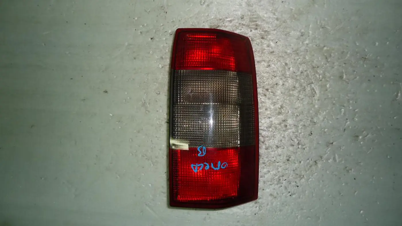 Фонарь задний правый к Opel Omega 1998