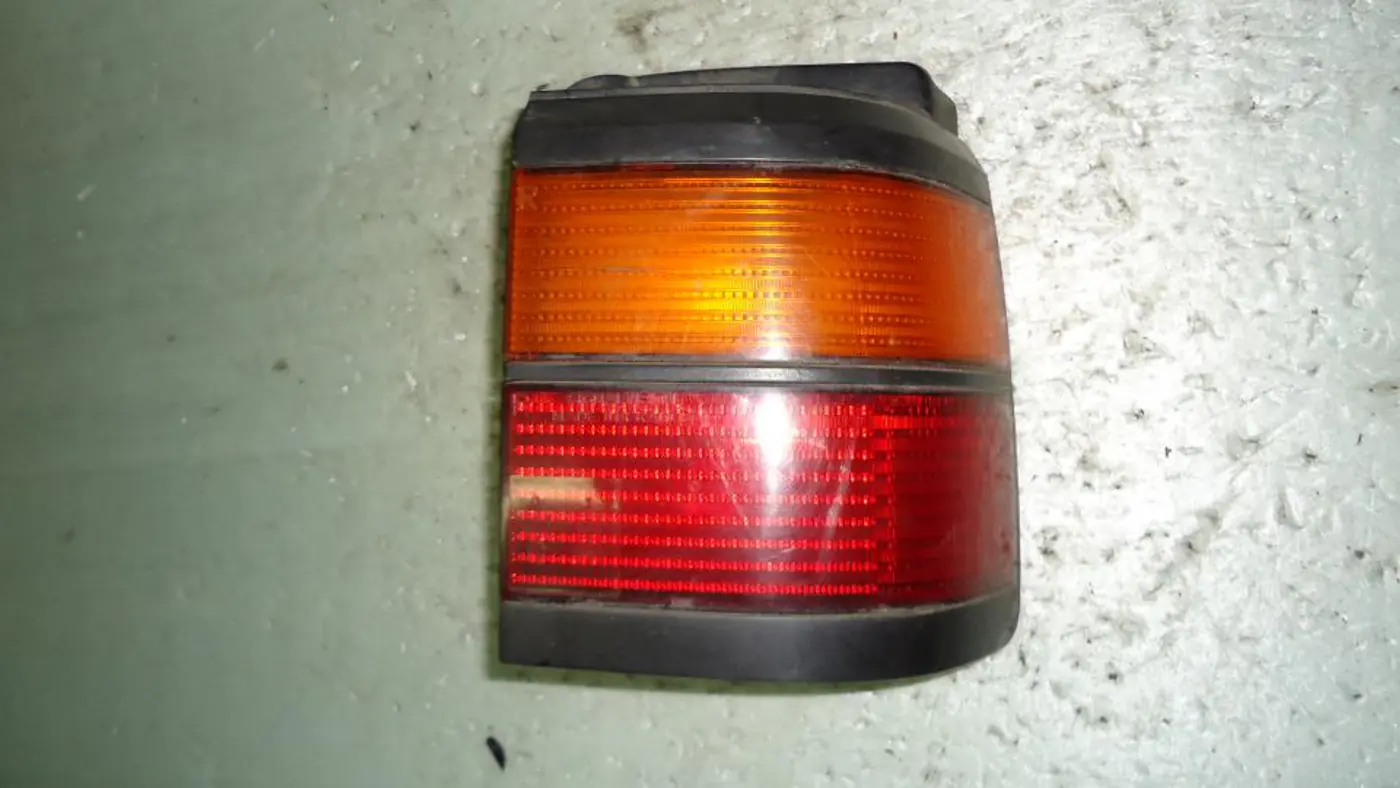 Фонарь задний правый к Volkswagen Passat 1991