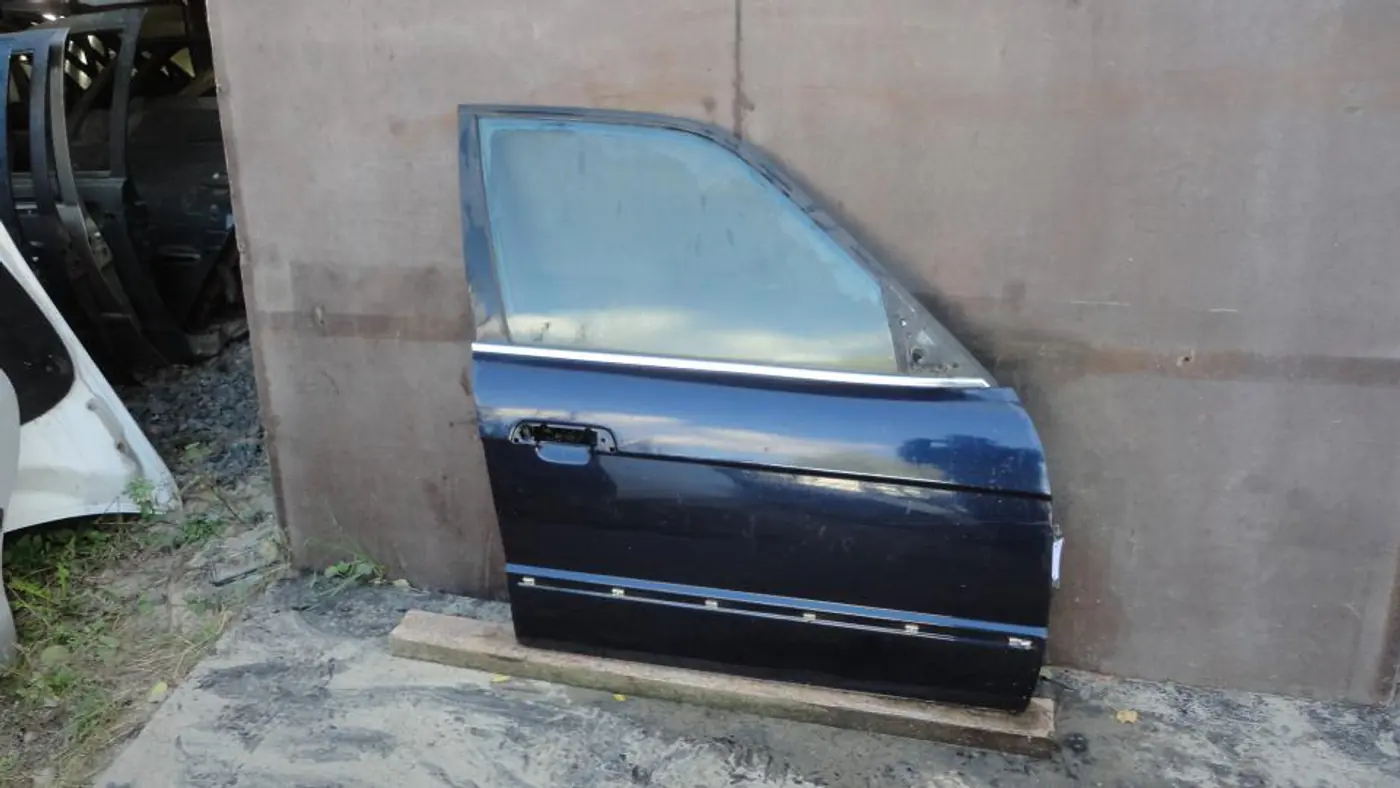 Дверь передняя правая к BMW 5 1995