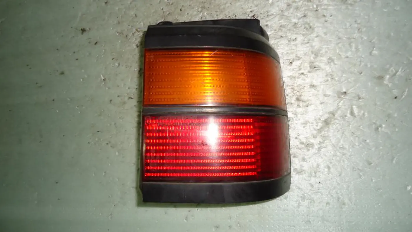 Фонарь задний правый к Volkswagen Passat 1990