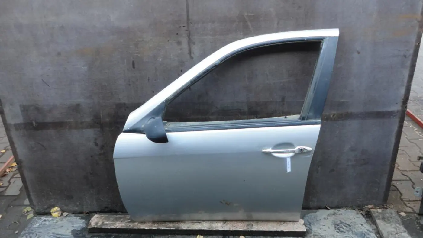 Дверь передняя левая к Alfa Romeo 156 1998