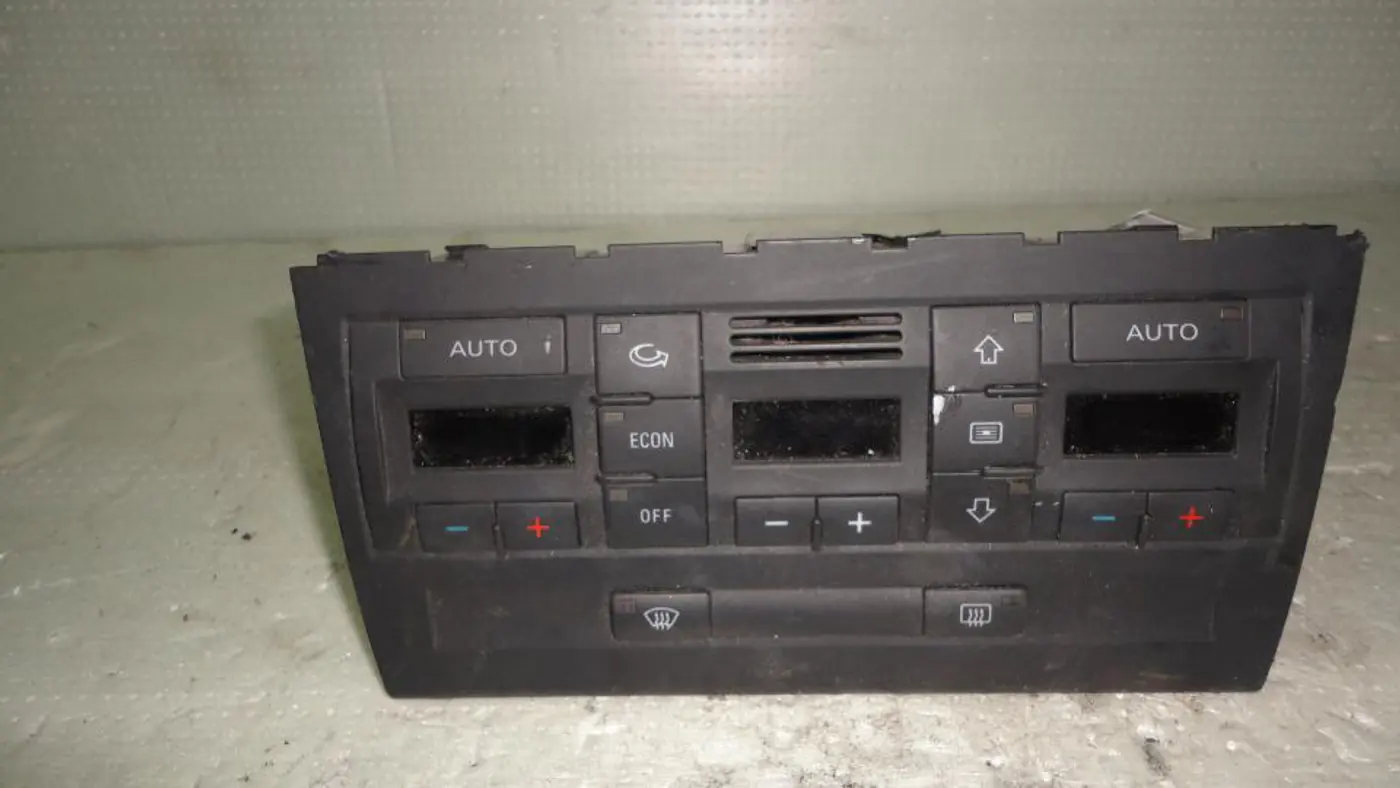 Блок управления печки/климат-контроля к Audi A4 2005