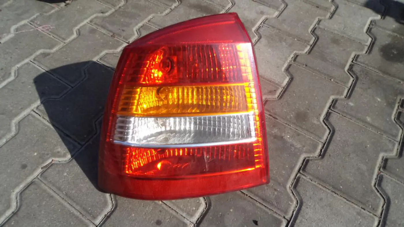 Фонарь задний левый к Opel Astra 1999