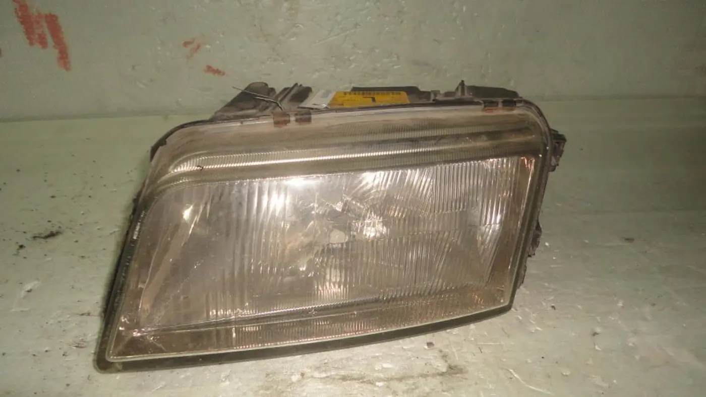 Фара левая к Audi A4 1997