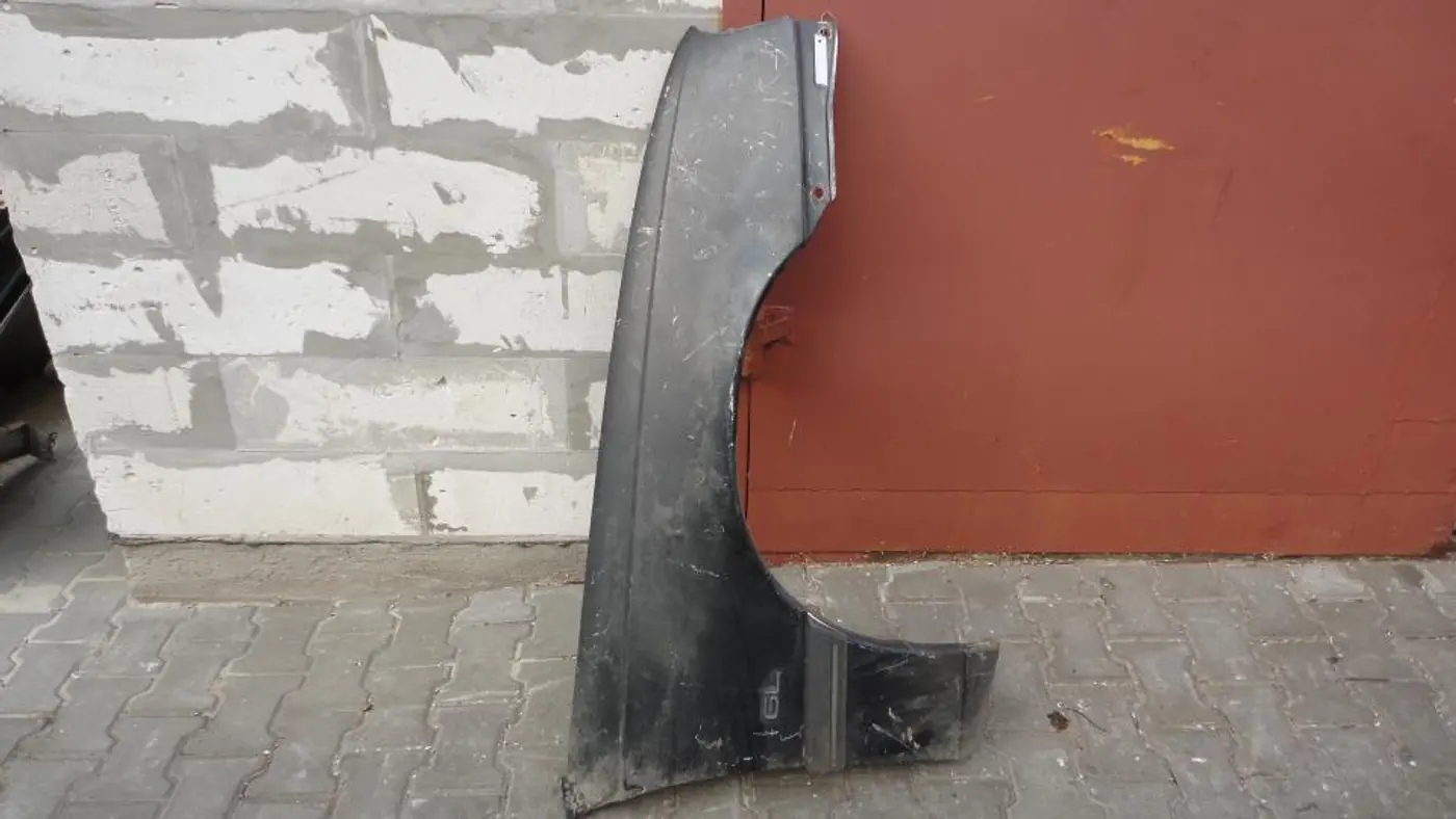 Крыло переднее правое к Opel Omega 1989