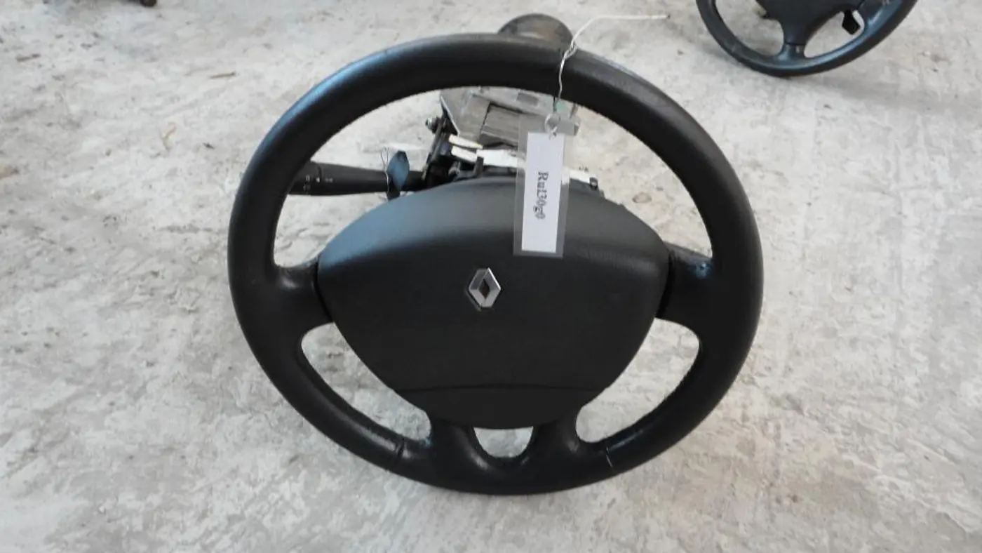 Руль к Renault Laguna 2002