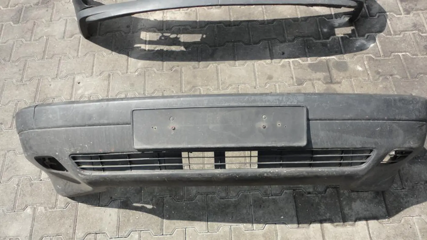 Бампер передний к Audi 80 1988