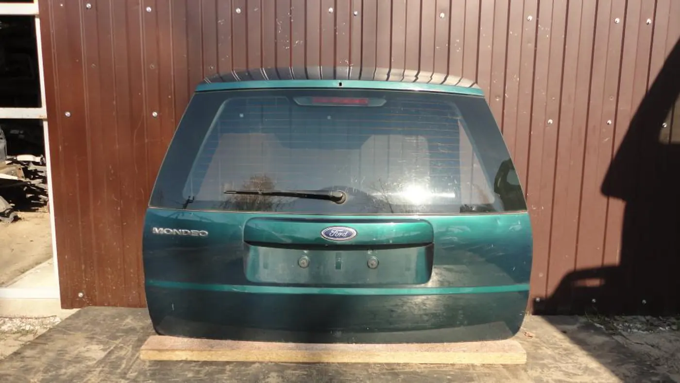 Крышка багажника (дверь 3-5) к Ford Mondeo 2000