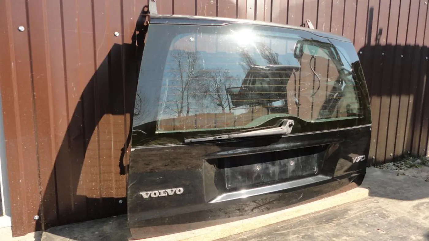 Крышка багажника (дверь 3-5) к Volvo V70 2001