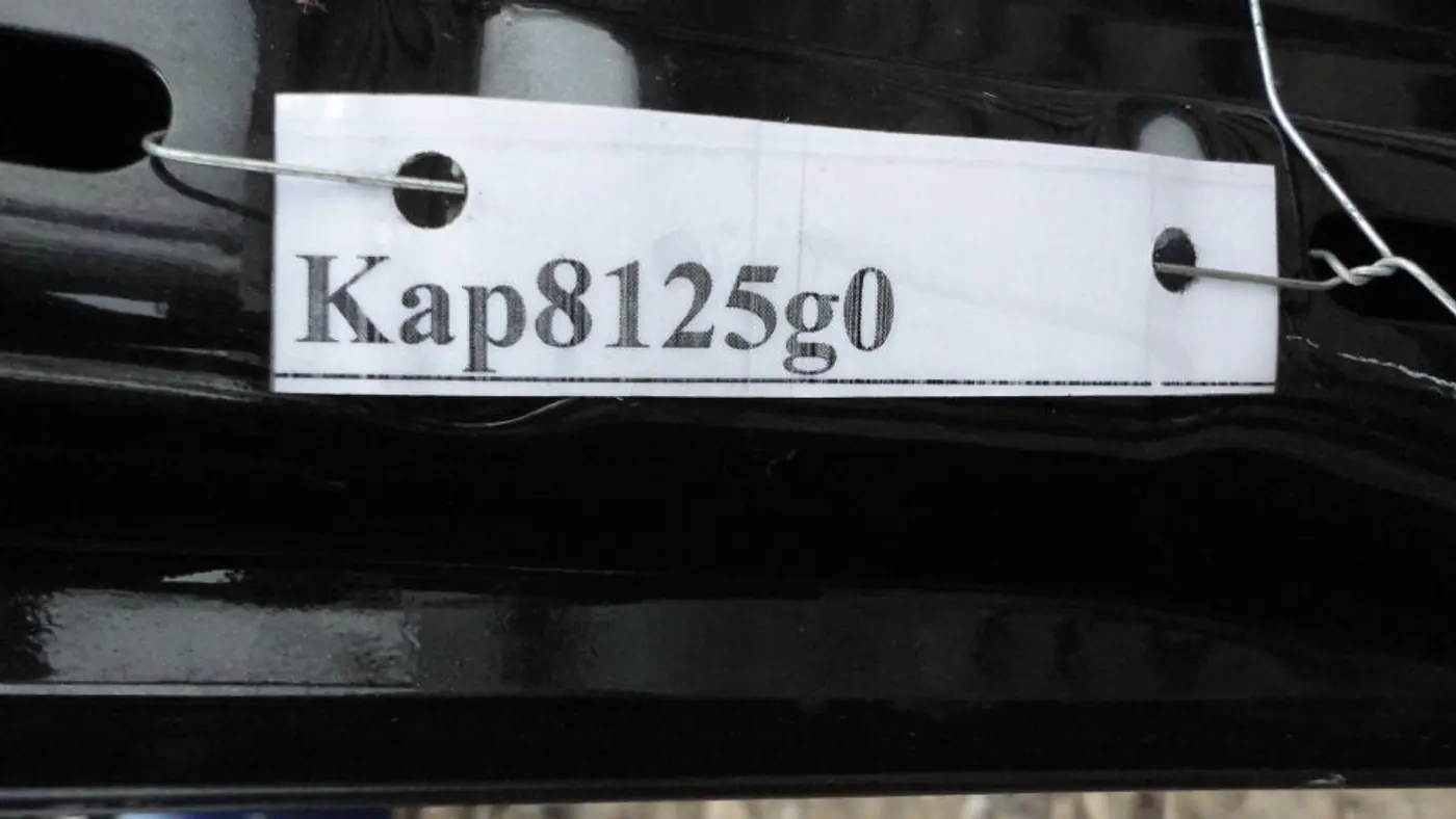 Капот к Volkswagen Golf 1999