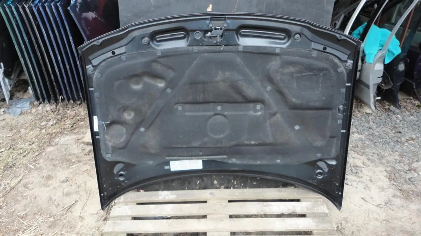 Капот к Audi A3 1998