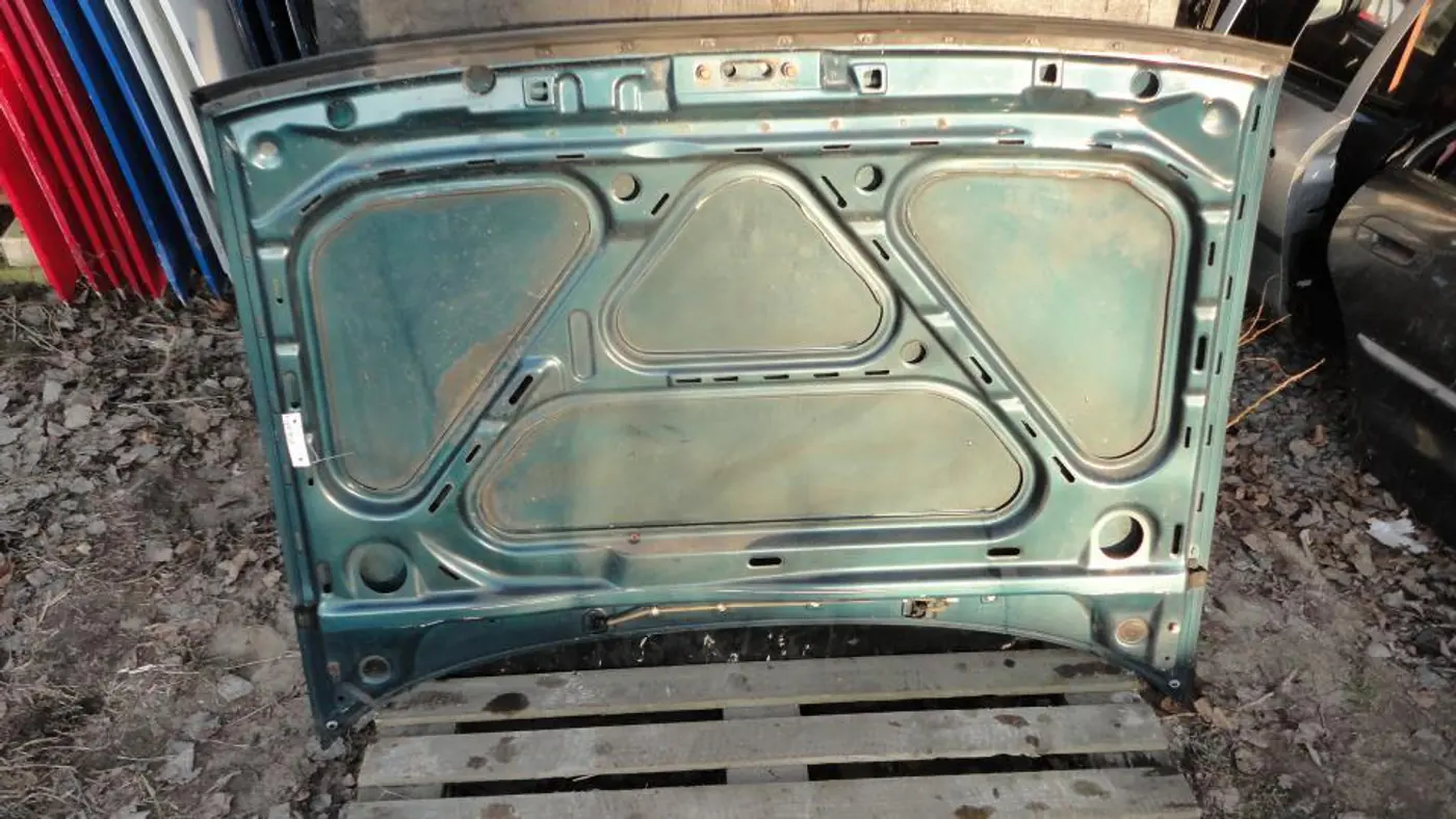 Капот к SEAT Toledo 1995
