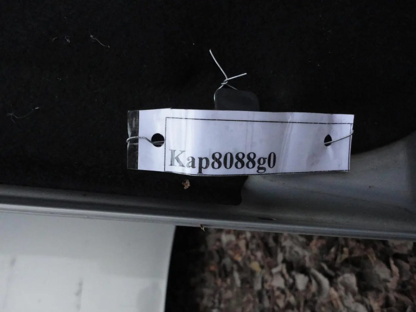 Капот к Volkswagen Golf 2001