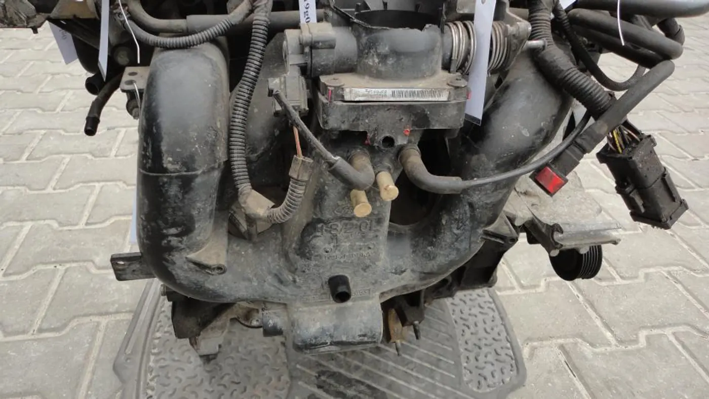 Коллектор впускной к Ford Focus 1999