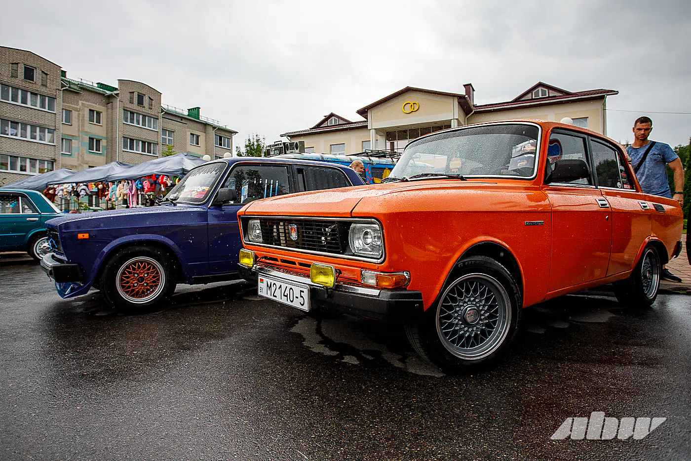 Полицейские на Ford и короли автозвука: наш репортаж с автофеста в Логойске