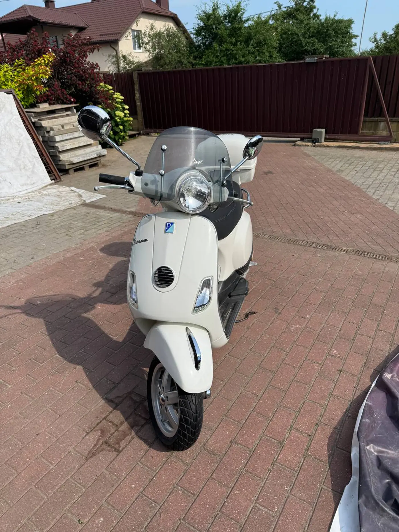 2012 Vespa LX 50,